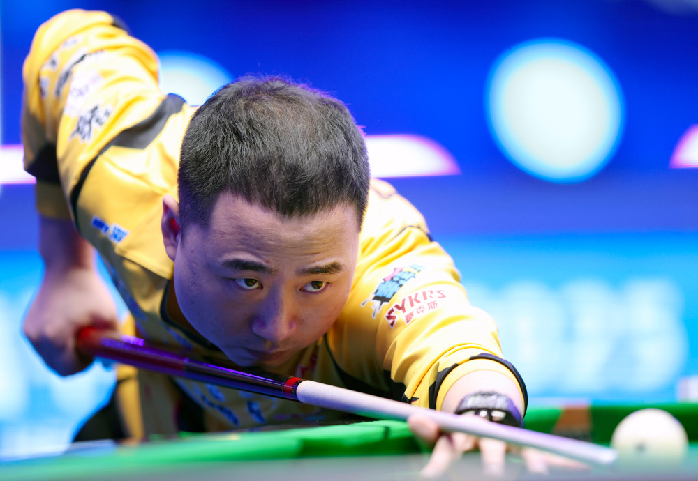 年轻的郭昊 年轻的郭昊