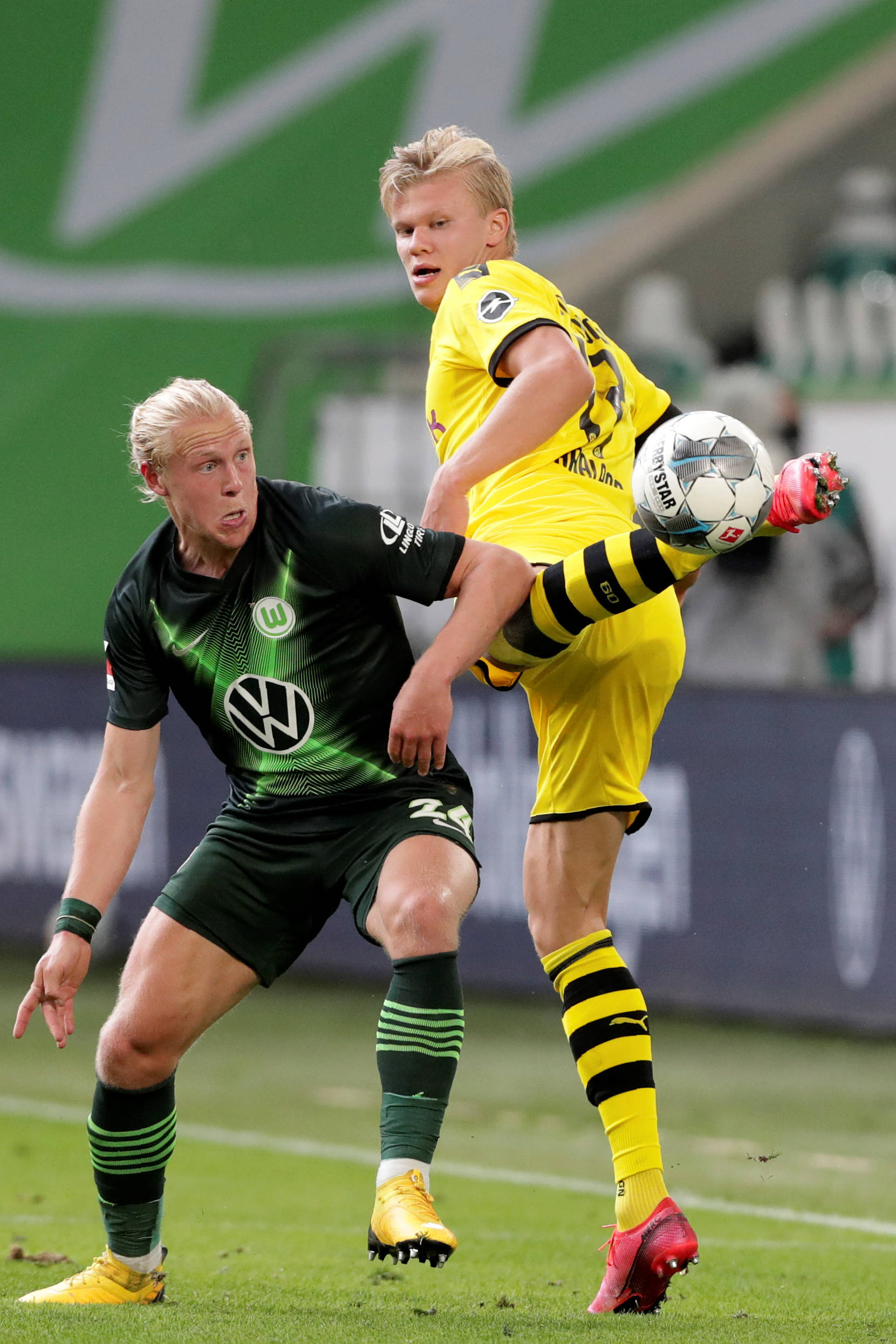 火箭凭借年 火箭凭借年