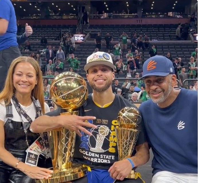 他加到近满 他加到近满